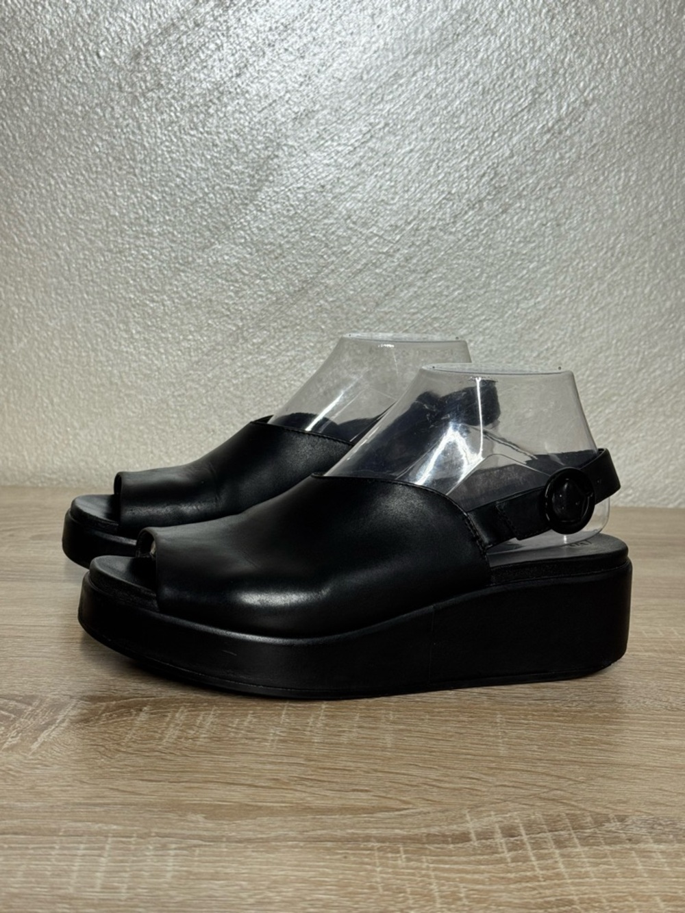 Camper Misia Size 39 US 8.5 Black Leather Slingback Platform Sandals
